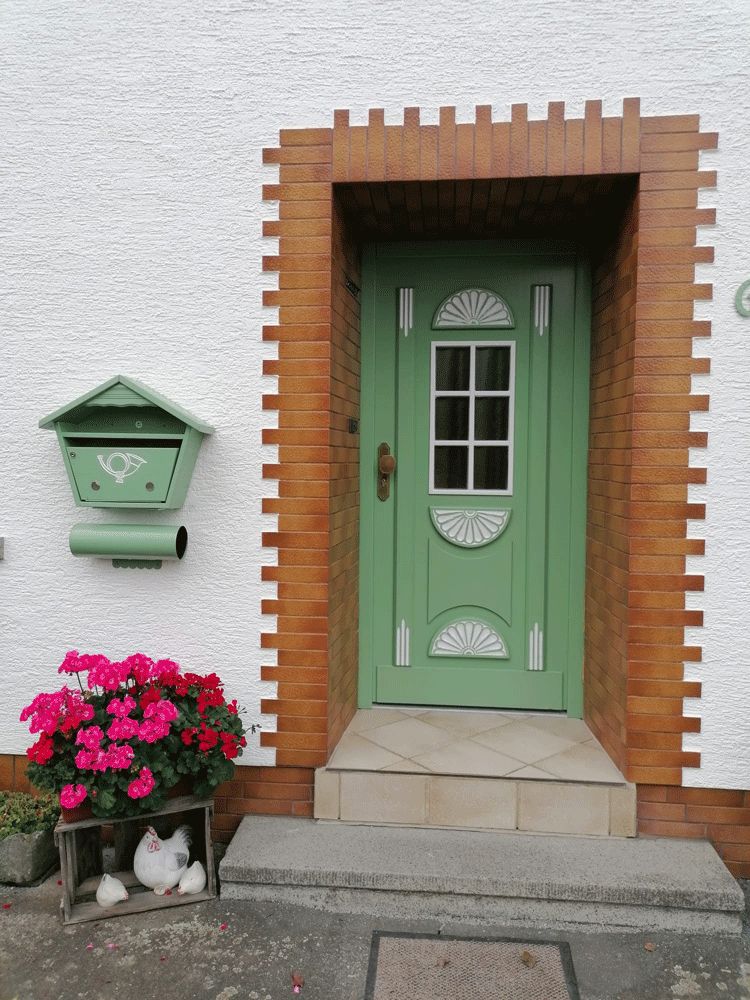 Haustür in der Heinzenbacher  Straße