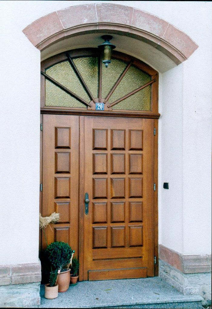 Haustüre in der Schulstraße